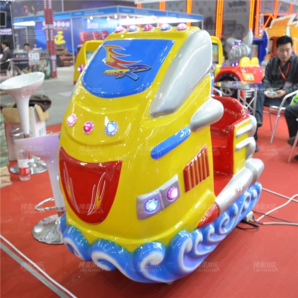水上赛艇