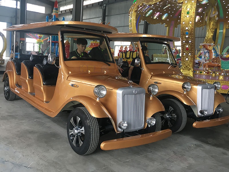 宝马观光车